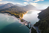 Sylvenstein See und Brücke, Bayern, Bezirk Monaco, Deutschland