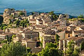 France, Vaucluse, regional natural reserve of Luberon, Saignon, the village, the Clock tower