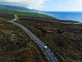 Frankreich, Insel Reunion, Nationalpark Reunion, von der UNESCO zum Weltkulturerbe erklärt, Vulkan Piton de la Fournaise, Lavastrom 2007 (Luftaufnahme)