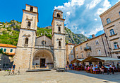 Ansicht der St. Tryphon Kathedrale, Altstadt, UNESCO-Weltkulturerbe, Kotor, Montenegro, Europa