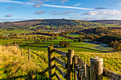Ansicht der Hoffnung im Hope Valley, Derbyshire, Nationalpark Peak District, England, Vereinigtes Königreich, Europa