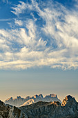 Wolkenstimmung über der Pala-Gruppe, von der Sellagruppe, Sellagruppe, Dolomiten, UNESCO Weltnaturerbe Dolomiten, Venetien, Venezien, Italien