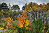 Herbststimmung an der Bastei, Bastei, Nationalpark Sächsische Schweiz, Sächsische Schweiz, Elbsandstein, Sachsen, Deutschland