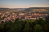 Blick vom Honberg auf die Stadt Tuttlingen, Baden-Württemberg, Donau, Deutschland