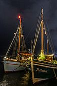 Traditional sailors in the museum harbor of Heiligenhafen at Christmas time, Baltic Sea, Ostholstein, Schleswig-Holstein, Germany