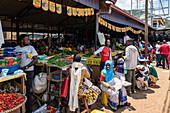 Obst und Gemüse zum Verkauf auf dem Kimironko Markt, Kigali, Kigali Province, Ruanda, Afrika