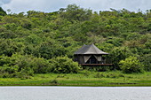 Luxury tent accommodation in the luxury resort tented camp Magashi Camp (Wilderness Safaris) on the banks of Rwanyakazinga Lake, Akagera National Park, Eastern Province, Rwanda, Africa