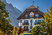 Historischer Gasthof in Ehrwald in Tirol, Tirol, Österreich
