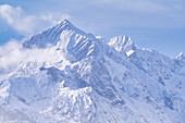 Das Wettersteingebirge im Winterkleid, Garmisch-Partenkirchen, Bayern, Deutschland, Europa