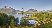 Efjord Brücke, Kulhornet, Stortinden, Ballangen, Ofoten, Nordland, Norwegen