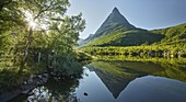 Innerdalstarnet, Innerdalsvatna,  Innerdalen, More og Romsdal, Norwegen