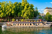 Frankreich, Paris, Gebiet, das von der UNESCO zum Weltkulturerbe erklärt wurde, Ufer der Seine, Kai Henri IV, Binnenschiff-Restaurant