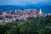 Frankreich, Vaucluse, regionaler Naturpark Luberon, Roussillon, beschriftet die schönsten Dörfer Frankreichs