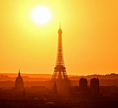 France, Paris, area listed as World Heritage by UNESCO, Eiffel Tower, Notre Dame and Dome des Invalides