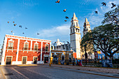 Our Lady of the Immaculate Conception Cathedral, the historic fortified town of Campeche, UNESCO World Heritage Site, Campeche, Mexico, North America
