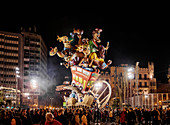 Die Fallas (Falles), eine traditionelle Feier, die jährlich zum Gedenken an den heiligen Josef, Valencia, Spanien, Europa, abgehalten wird