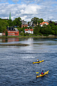 Kajakfhrer auf dem Fluss Nidelv, Trondheim, Norwegen