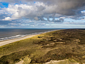 Meer, Sandstrand und Dünenlandschaft nahe Den Hoorn, Texel, Westfriesische Inseln, Friesland, Niederlande, Europa