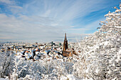 Winterstimmung mit Schnee, Freiburger Münster, Freiburg im Breisgau, Schwarzwald, Baden-Württemberg, Deutschland