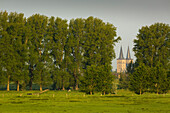 Blick zum Dom, Xanten, Niederrhein, Nordrhein-Westfalen, Deutschland