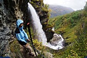Storsaeter-Wasserfall am Geirangerfjord, Norwegen