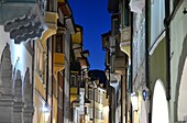 Laubengasse in der Altstadt, Bozen, Südtirol, Italien