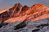 Morgenrot am Großglockner, Oberwalderhütte, Nationalpark Hohe Tauern, Kärnten, Österreich