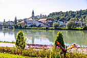 Passau; Innkai; Marienbrücke, Innstadt, St. Gertraud, Kloster Mariahilf, Bayern, Deutschland