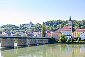 Passau; Innstadt, Kloster Mariahilf, St. Gertraud, Marienbrücke, Bayern, Deutschland