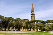 Arezzo; Duomo San Donato, Campanile, Toskana, Italien