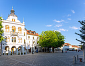 Novo Mesto; Breg; Rathaus, Glavni Trg, Slowenien