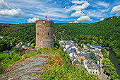 Esch-sur-Sure mit Burg, Kanton Wiltz, Großherzogtum Luxemburg