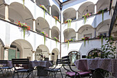 Linz, Mozart House, inner courtyard, café