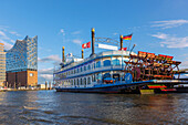 Hamburg, Louisiana Star, Elbphilharmonie, Norder Elbe, Norddeutschland, Deutschland