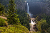 Well Gray Provincial Park, Helmcken Falls, British Columbia, Kanada