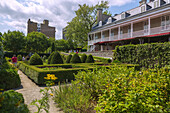 Montreal; Château Ramezay - Musée et historique site de Montréal, garden