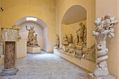 Rom, Ostia Antica, Museum, Statuen des Mithraskultes, Latium, Italien
