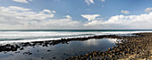 Panorama von Rockpool an der Küste von Burleigh Heads - Australien