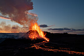 Halbinsel Reykjanes, Island - 9. Mai 2021: Geldingadalir-Ausbruch und Lava