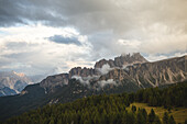 Blick vom Rifugio Cinque Torri auf Torrione Marcella, Cason di Formin, Forcella de Formin, Höhenweg 1, Dolomiten, Südtirol, Italien