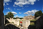 Mayan excavation of Kabah at Ruta Puuc, Yucatan, Mexico c. MR: Andrea Seifert