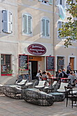 Terrace of La Terrasse du Panier restaurant, Le Panier district, Marseille, Bouches-du-Rhone, Provence-Alpes-Cote d'Azur, France