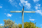 Signpost between Ahrenshoop and Wustrow, Fischland-Darß-Zingst, Mecklenburg-West Pomerania, Germany