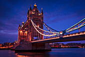 Tower Bridge in London at night, UK, Great Britain