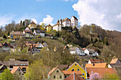 Egloffstein mit Burg Egloffstein in der Fränkischen Schweiz, Bayern, Deutschland
