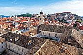 Blick auf das Franziskanerkloster und die Altstadt von Dubrovnik, Kroatien