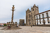 Kathedrale Sé und Pranger Pelourinho in Porto, Portugal