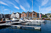 Jachthafen Indrehamna in Tromsø, Havnegata, Tromsø, Norwegen