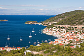 Bucht der Stadt Vis, Insel Vis, Mittelmeer, Kroatien