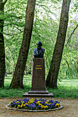Schlosspark, Büste Theodor Storm, Husum, Nordfriesland, Nordseeküste, Schleswig Holstein, Deutschland, Europa